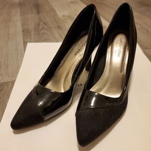 Black suede heels sz 7